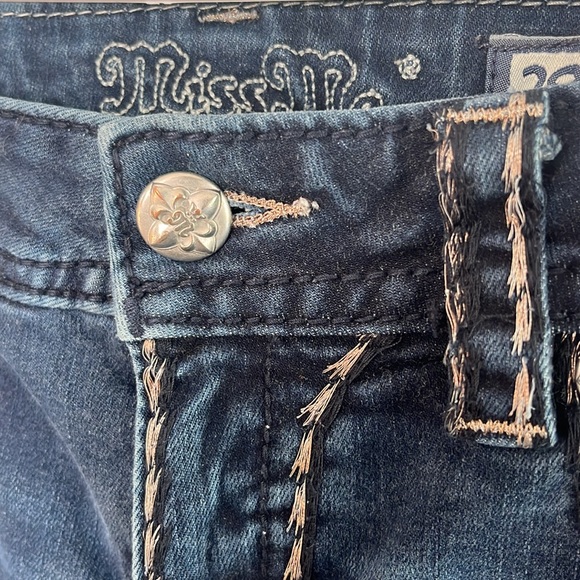 Miss Me Jeans with embellished pockets size 29 - Picture 7 of 12